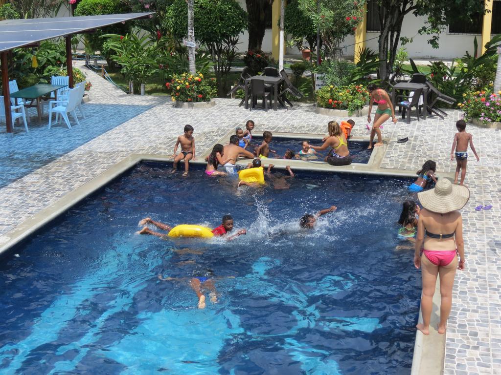 Hotel Puerto Ballesta Тонсупа Екстериор снимка